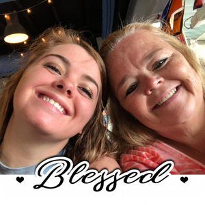 Meet your Posher, Tina